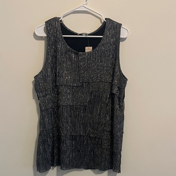 dressbarn Tops - Dressbarn Black and Silver Shimmer Tank Top